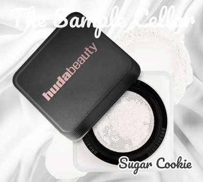 Huda Beauty - Easy Bake Loose Powder