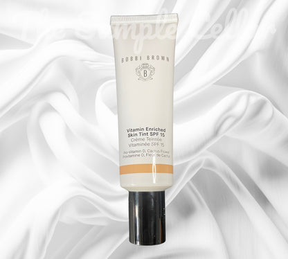 Bobbi Brown - Vitamin Enriched Skin Tint SPF15