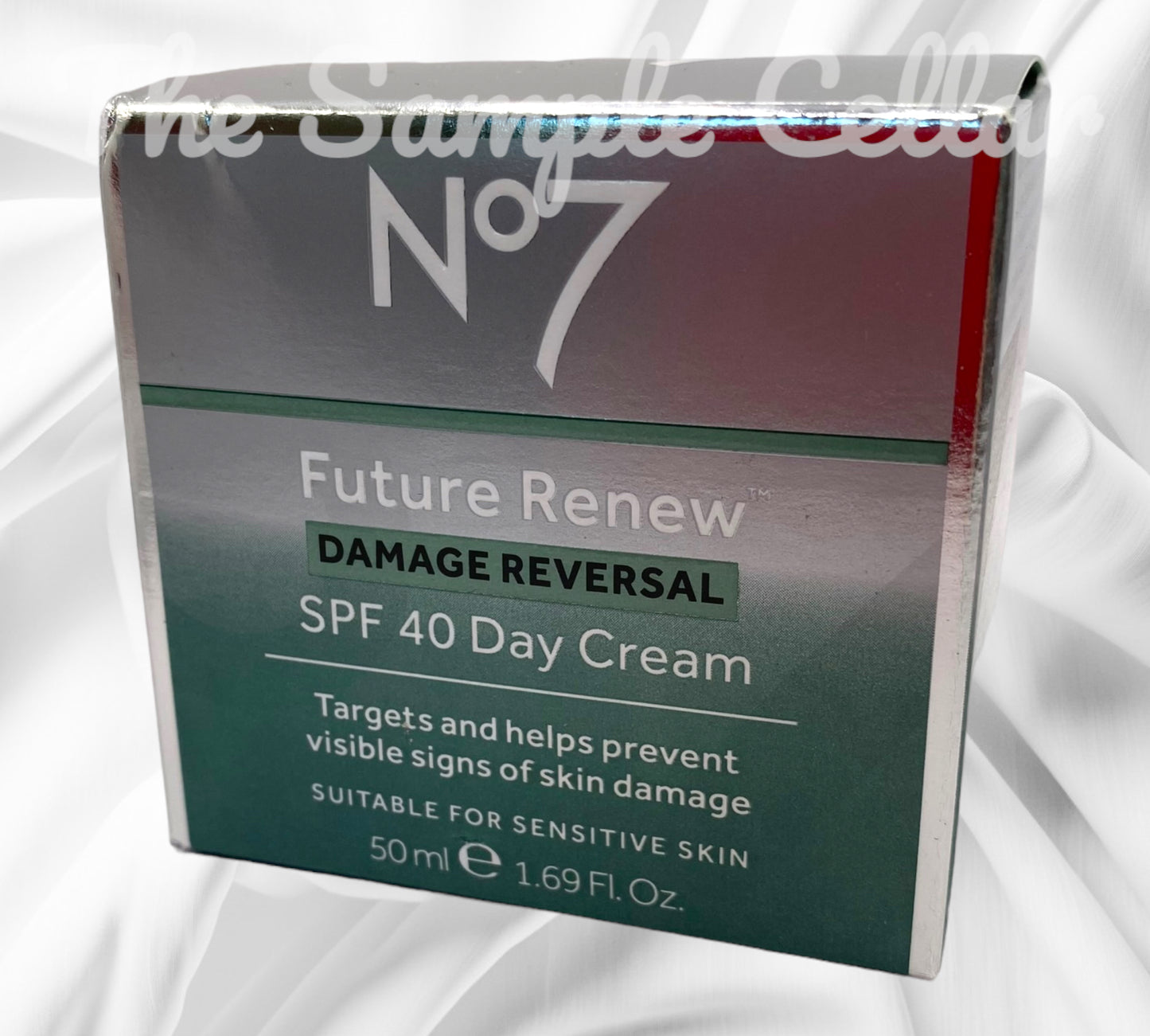 No7 - Future Renew Damage Reversal SPF40 Day Cream