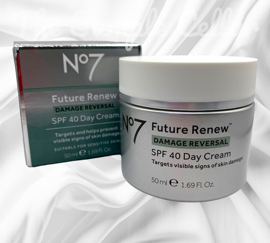 No7 - Future Renew Damage Reversal SPF40 Day Cream